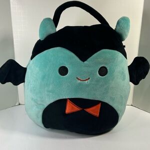 Squishmallow Kellytoy Drake the Vampire Plush Holloween bucket